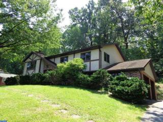 1404 Oak St, Romansville PA  19320-2528 exterior