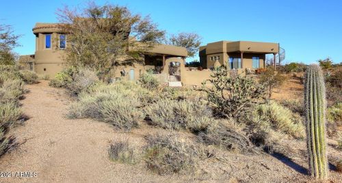 41601 Kachina Rd, Cave Creek, AZ 85331-2827