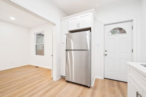 1211 Jancey St, Pittsburgh PA  15206-1146 exterior