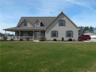15694 Hill Rd, Defiance, OH 43512-8926