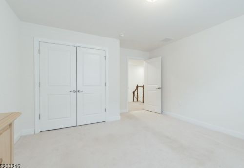 38 Walnut St, Little Falls NJ  07424-1402 exterior