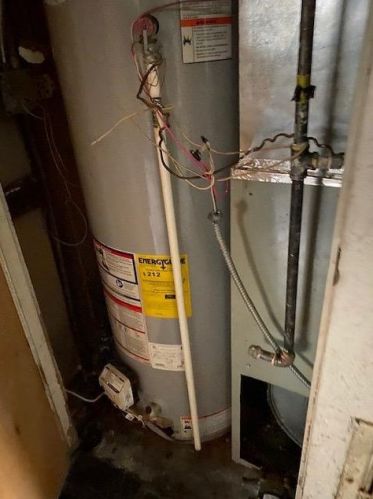 1051 Hanley St, Gary IN  46406-2013 exterior