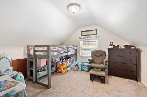 48 Millersdale Rd, Jeannette PA  15644-3144 exterior