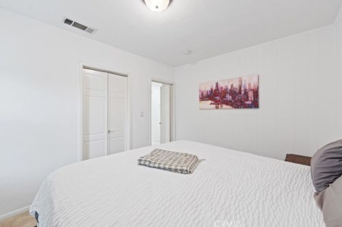 4425 Walnut Ave, Long Beach CA  90807-2524 exterior