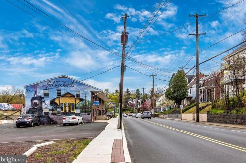 309 Williams Cir, Collegeville PA  19473-2344 exterior