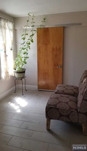 271 Forest Ave, Englewood NJ  07631-3803 exterior