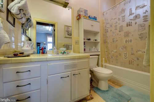 390 Forest Hills Dr, Richmond National Battlefiel VA  22835-9107 exterior