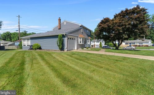 2648 Longfellow Dr, Wilmington, DE 19808-3710