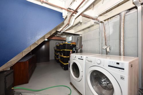 7544 Nash St, Milwaukee WI  53216-1923 exterior