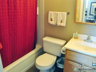 2405 Washington Ave, Lorain OH  44052-4665 exterior