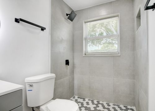 2180 Seacrest Blvd, Boynton Beach FL  33435-6785 exterior