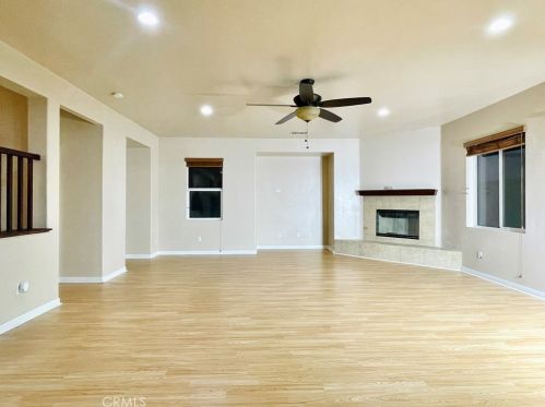 37245 Parkway Dr, Beaumont CA  92223-8104 exterior