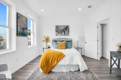 1084 Grove St, Irvington NJ  07111-4123 exterior