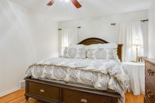 3957 Gaspar Dr, Dallas TX  75220-3612 exterior