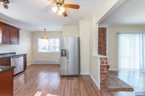 100 Tintle Ave, West Milford Lakes NJ  07480-4715 exterior