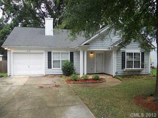 245 Indian Paint Brush Dr, Mooresville, NC 28115-3641