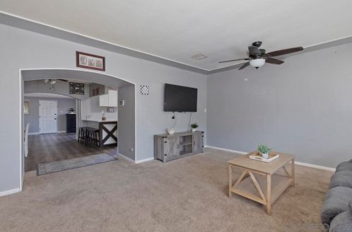 9606 Marilla Dr, Lakeside CA  92040-2806 exterior