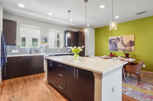 1313 Jackson St, Denver CO  80210-2535 exterior