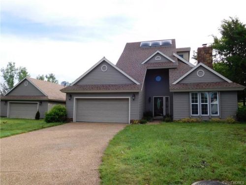1900 Whipporwill Ave, Mcalester, OK 74501-7517