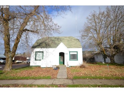 135 Broadway St, Maryhill, WA 98620-9151