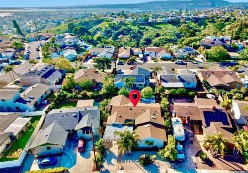 4992 September St, San Diego, CA 92110-1220