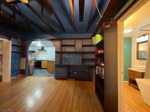 147 Kiel Ave, Kinnelon NJ 07405-2547 exterior