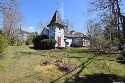 1 Chapel Ave, Brookhaven, NY 11719-9401