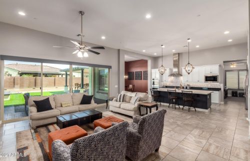 3816 Fairfield St, Mesa, AZ 85205