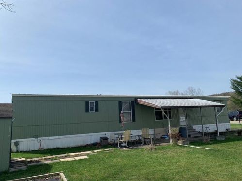 721 Galaxy Dr, West Newton, PA 15089-9716