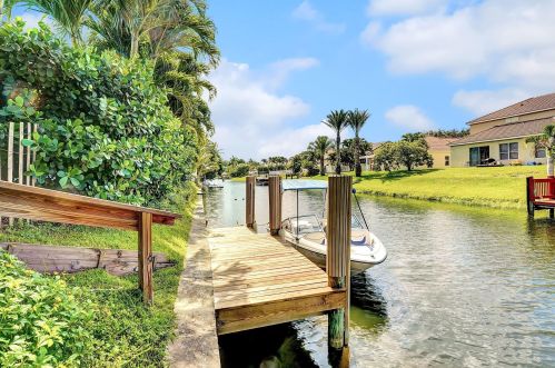 1002 Lake Shore Dr, Delray Beach, FL 33444-1724