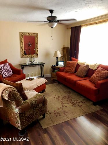 3321 Calexico Ave, Tucson AZ 85730-2647 exterior