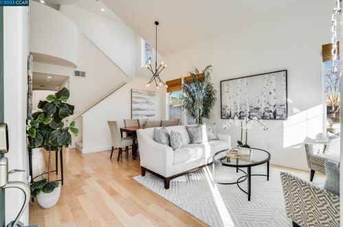 1198 Cherrybrooke Cmns, San Leandro, CA 94578-1980