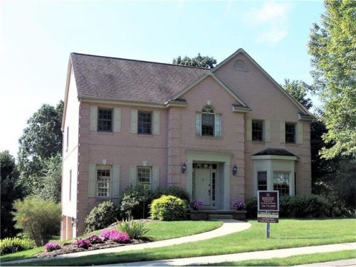 1205 Joseph Ct, Gibsonia, PA 15044-8057