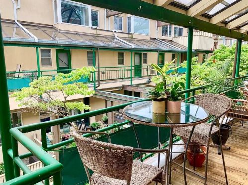 40 Web Ave, North Kingstown RI  02852-6822 exterior