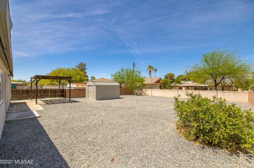 5337 Bellevue St, Tucson AZ  85712-4908 exterior