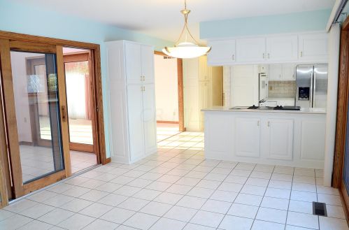 1300 11th St, Cambridge OH  43725-1106 exterior