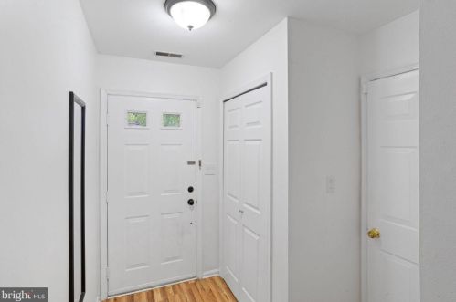 138 Barrow Pl, Princeton NJ  08540-0063 exterior
