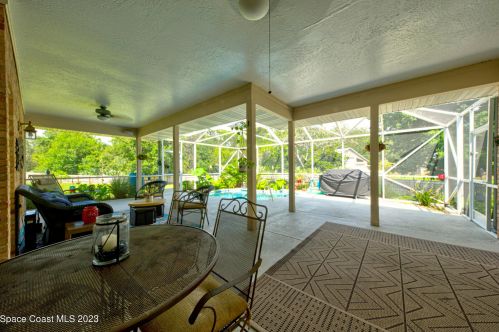 3910 Wateroak Way, Titusville FL  32796-1475 exterior