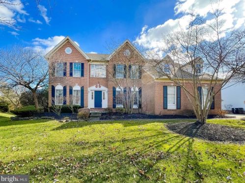612 Burgundy Pl, Yardley, PA 19067-4568