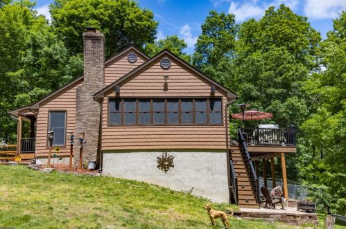 39 Pidgeon Hill Rd, Wantage NJ  07461-2731 exterior