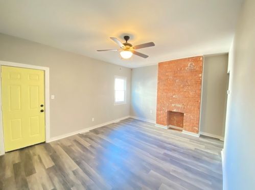 5210 Natrona Way, Pittsburgh PA  15201-2550 exterior