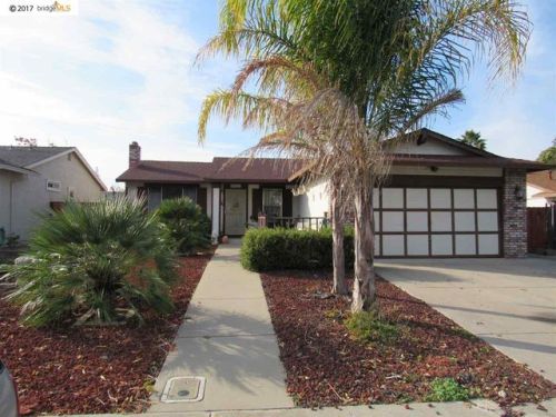 1580 Port Way, Oakley, CA 94561-1836