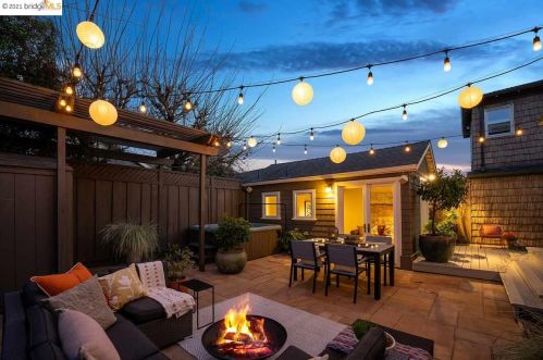 5448 Boyd Ave, Oakland CA  94618-1115 exterior