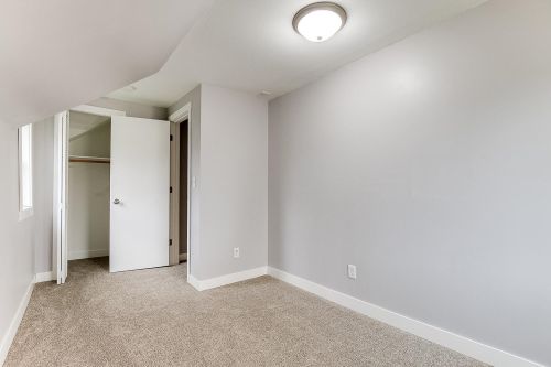 805 3rd St, Princeton MN  55371-1513 exterior