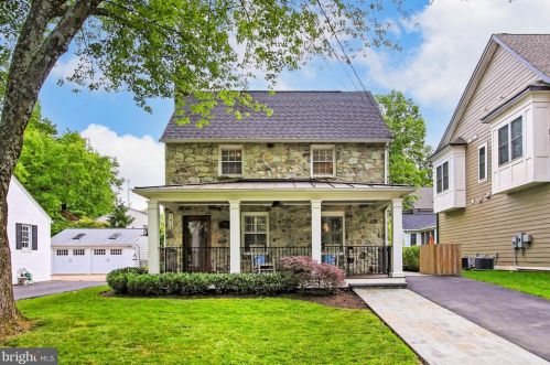 704 Fulton Ave, Falls Church, VA 22046-3225