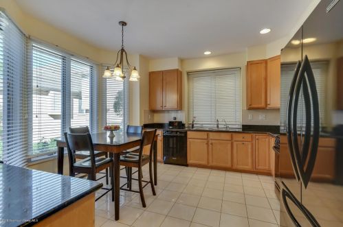 168 La Quinta Ct, Holmdel Village NJ  07733-2536 exterior