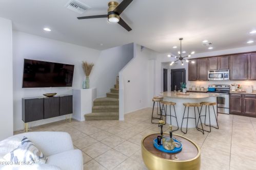 2406 Blue Diamond Dr, Tucson AZ  85718-6691 exterior