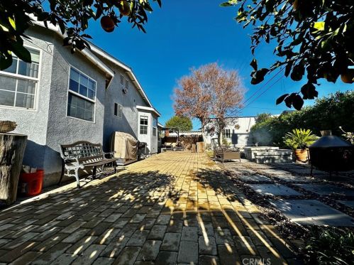 8154 Wakefield Ave, Van Nuys CA  91402-5329 exterior