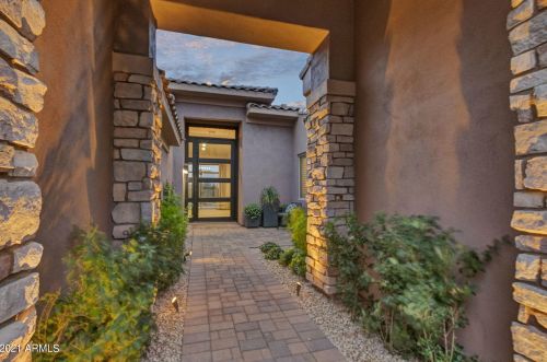 10935 Greenway Rd, Scottsdale, AZ 85255-1823