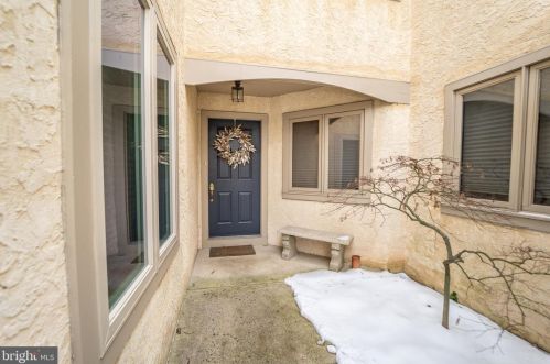 343 River Birch Cir, Melrose Park, PA 19027-1338